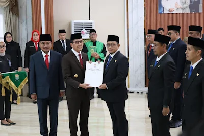 Kadishub 'Digeser', Wali Kota Palembang Lantik 19 Pejabat Strategis