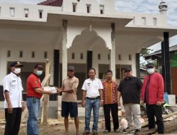 PT MEP Hadiahi 4 Masjid 1 Gereja di Kecamatan BHL Dengan KWH Meter Gratis