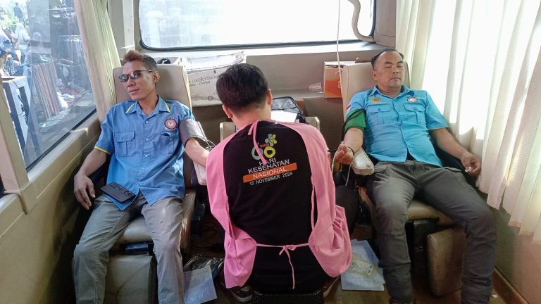 Aksi Nyata GMDM Cianjur Peringati HANI 2025: Donor Darah dan Semangat Perlawanan terhadap Narkoba Aksi Nyata GMDM Cianjur Peringati HANI 2025: Donor Darah dan Semangat Perlawanan terhadap Narkoba
