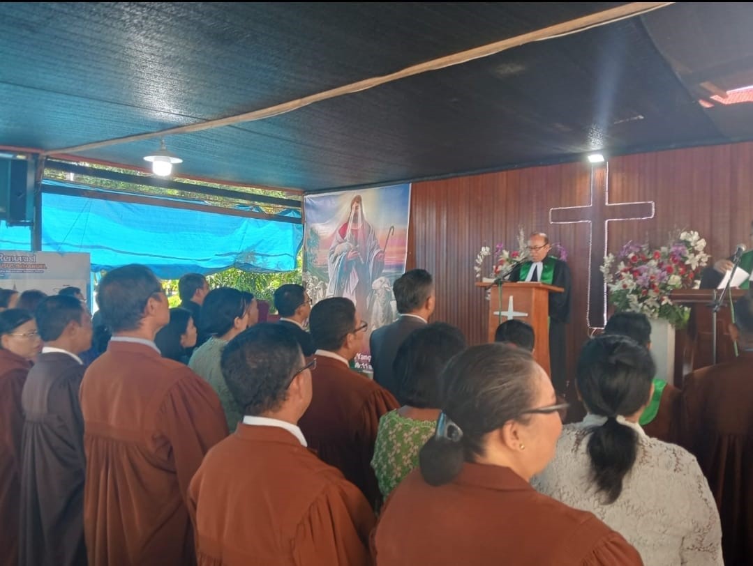 Melayani Bukan Karena Keinginan, Tapi Karena Terpanggil Untuk Melayani sebagai Majelis Jemaat 2025–2030