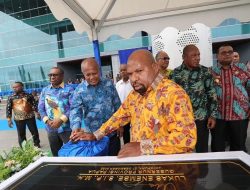 Breaking News KPK Tangkap Lukas Enembe di Sebuah Restoran di Jayapura