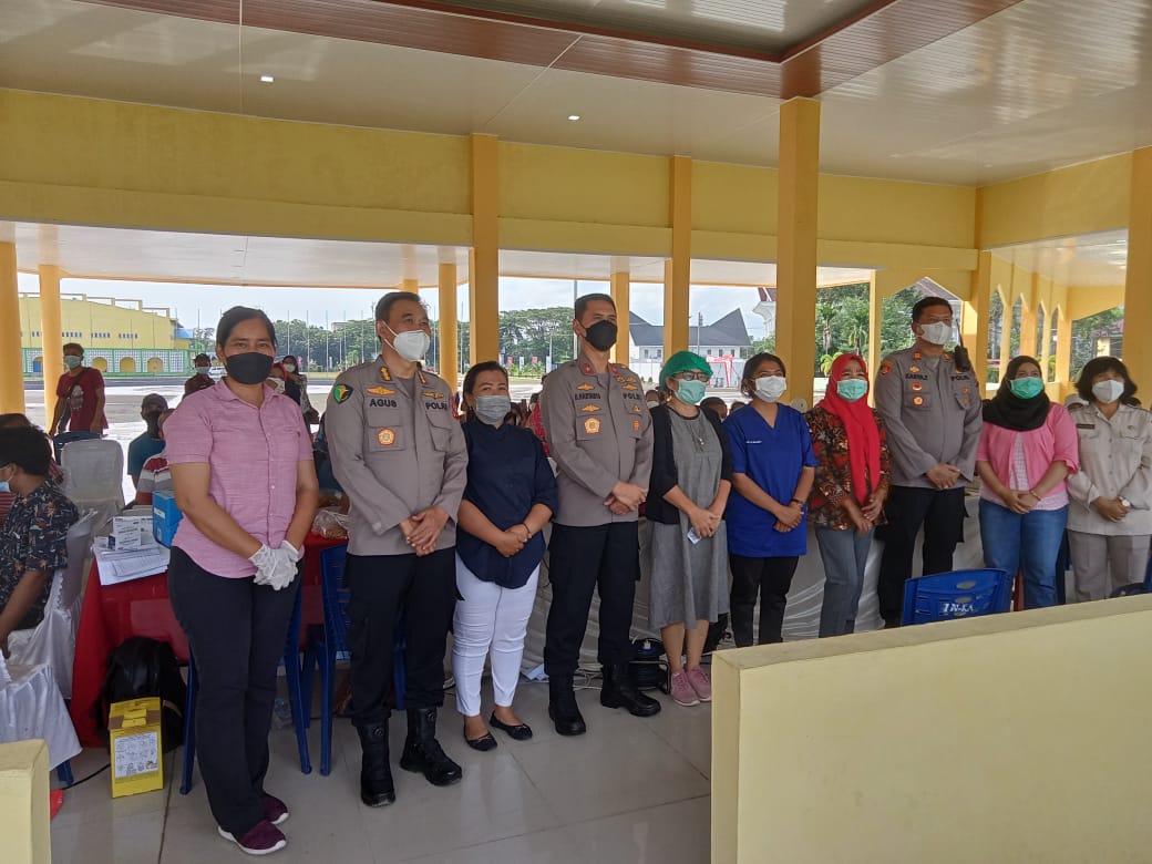 Polsek Percut Sei Tuan Giat Gebyar Vaksin Massal