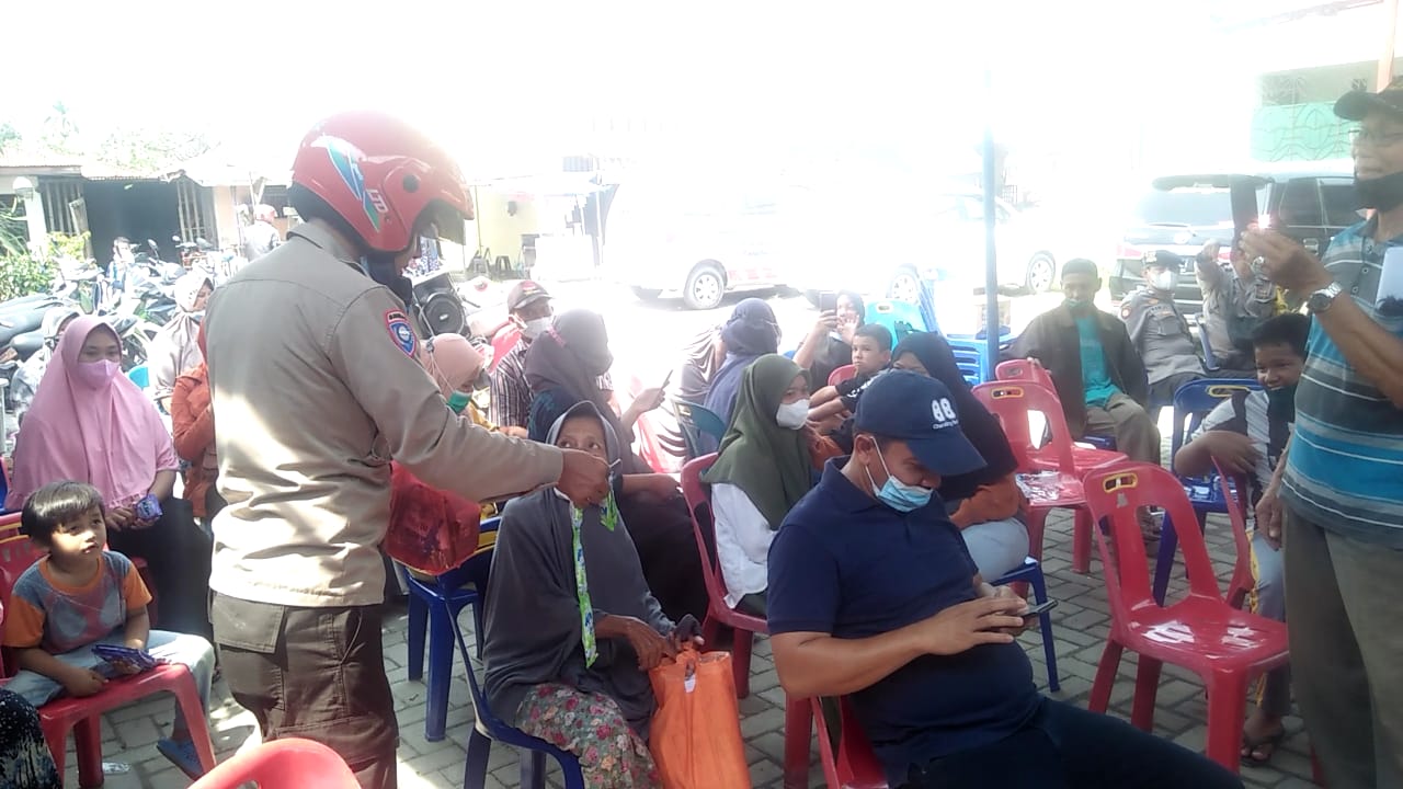Polsek Percut Sei Tuan Giat Gebyar Vaksin Massal