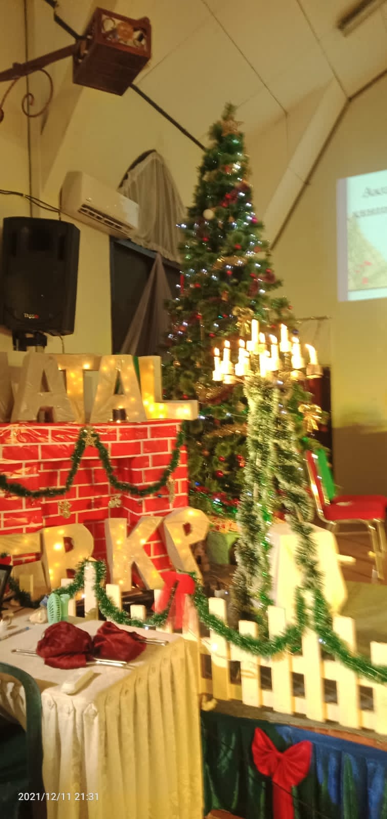 Pemuda GBKP Atau PERMATA Melaksanakan Kegiatan Natal Dimasa Pandemi Dengan Khidmat
