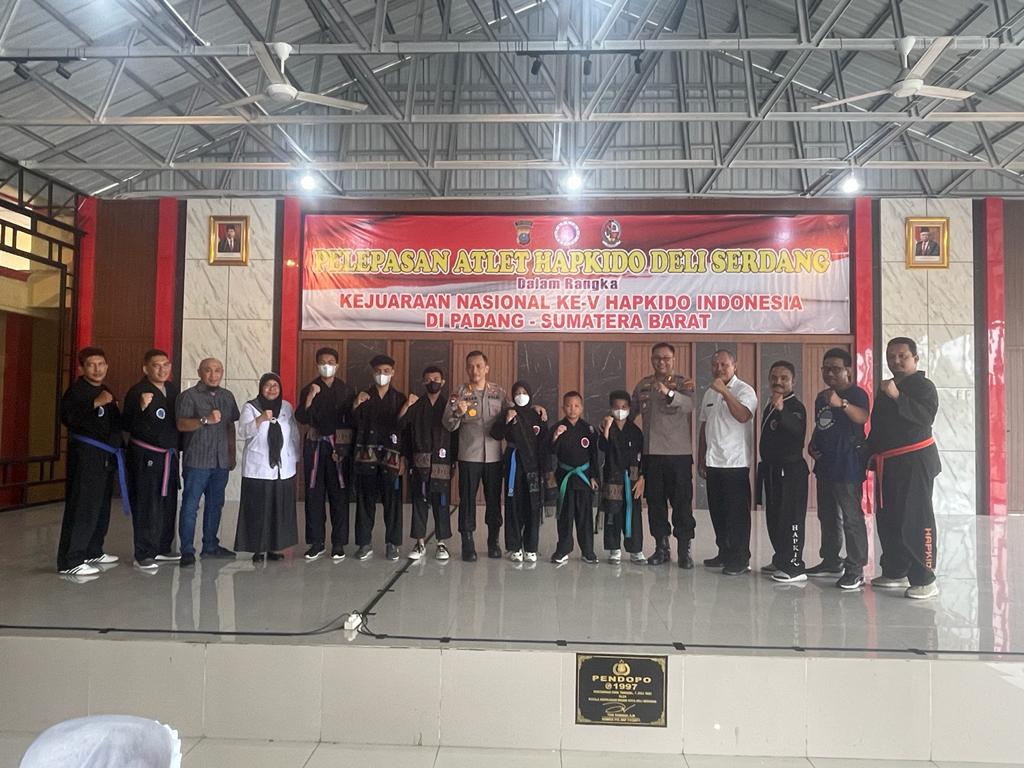 Polresta Deli Serdang Lepas Atlet HAPKIDO Ikuti Kejurnas Ke-5 Tahun 2022 Polresta Deli Serdang Lepas Atlet HAPKIDO Ikuti Kejurnas Ke-5 Tahun 2022