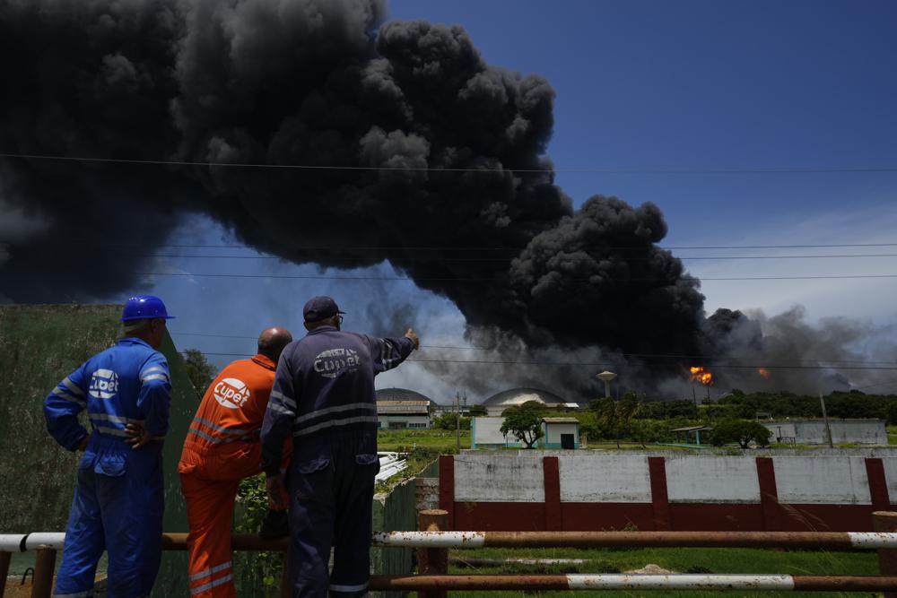 17 Hilang, 121 Terluka, 1 Tewas dalam Kebakaran di Fasilitas Minyak Kuba
