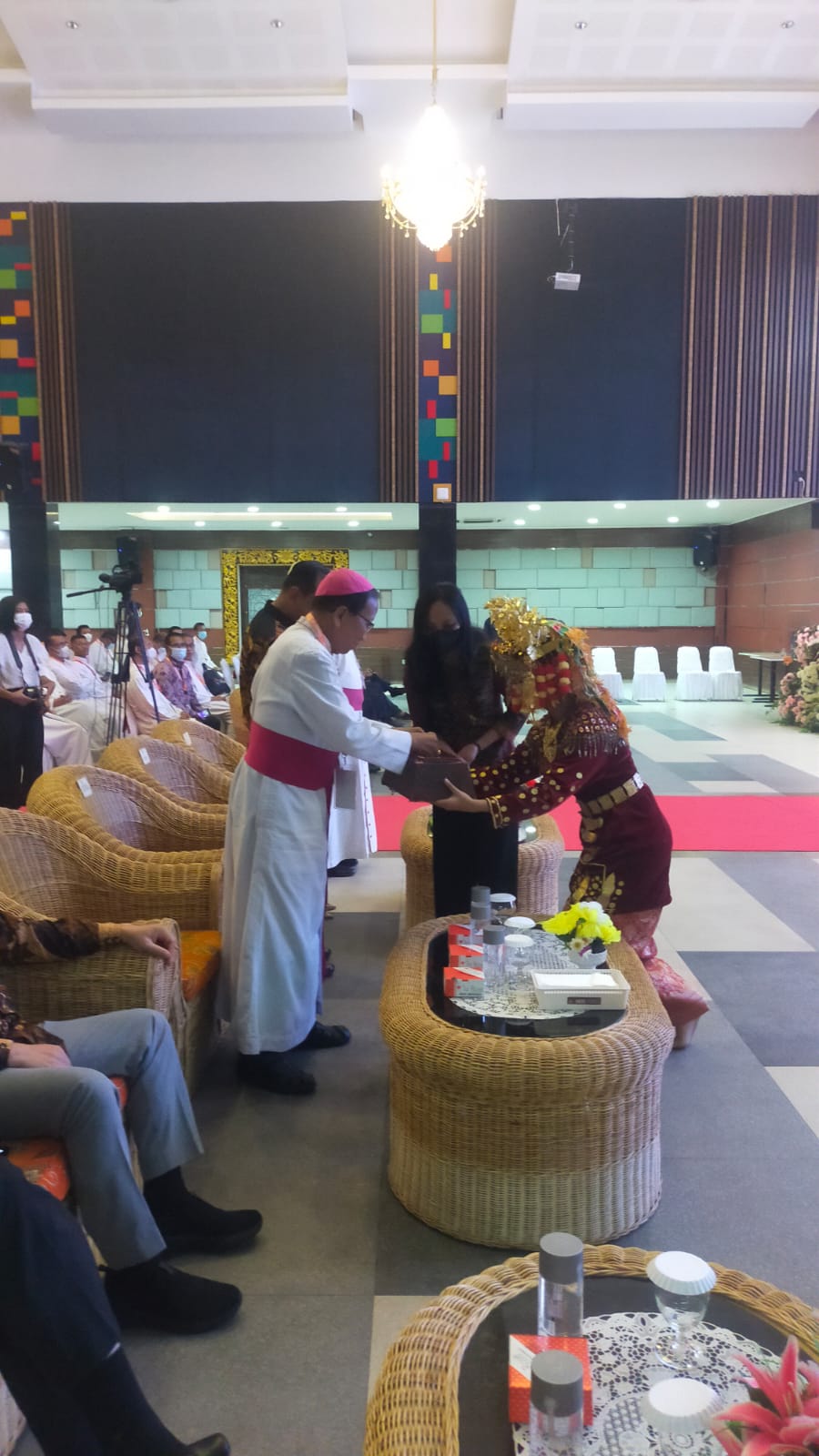 Asisten I Bidang Kesra Provinsi Sumsel Buka SINODE III Keuskupan Agung Palembang
