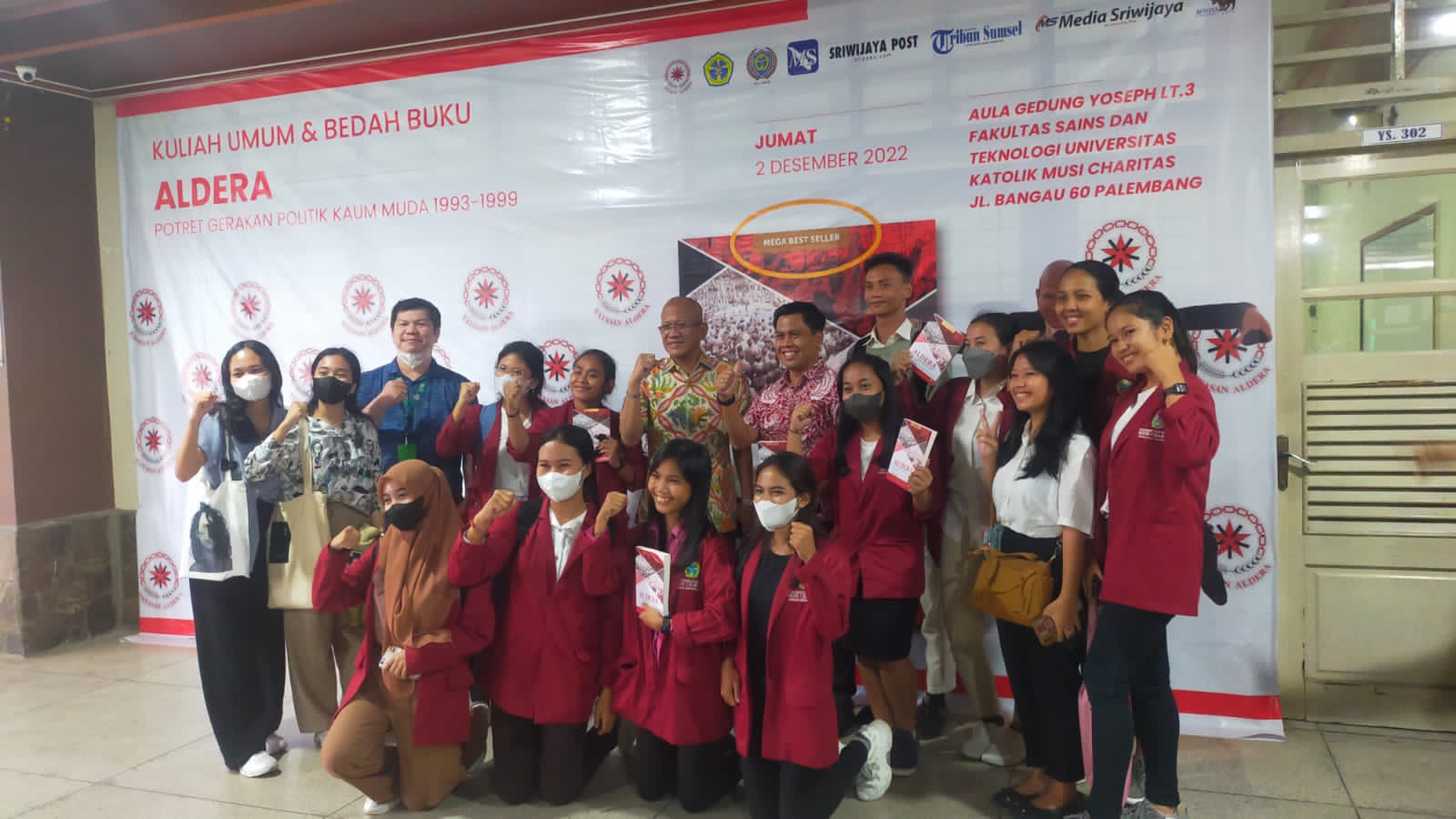 UKMC Hadirkan Pius Lustrilanang Gelar Kuliah Umum dan Bedah Buku ALDERA