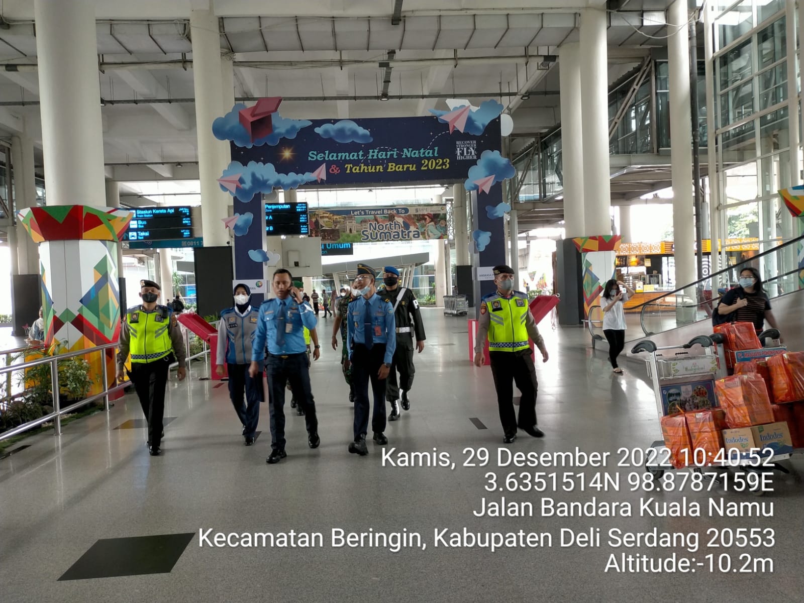 Personil Polsek Kawasan Bandara Kuala Namu Giat Patroli Ops Lilin Toba 2022