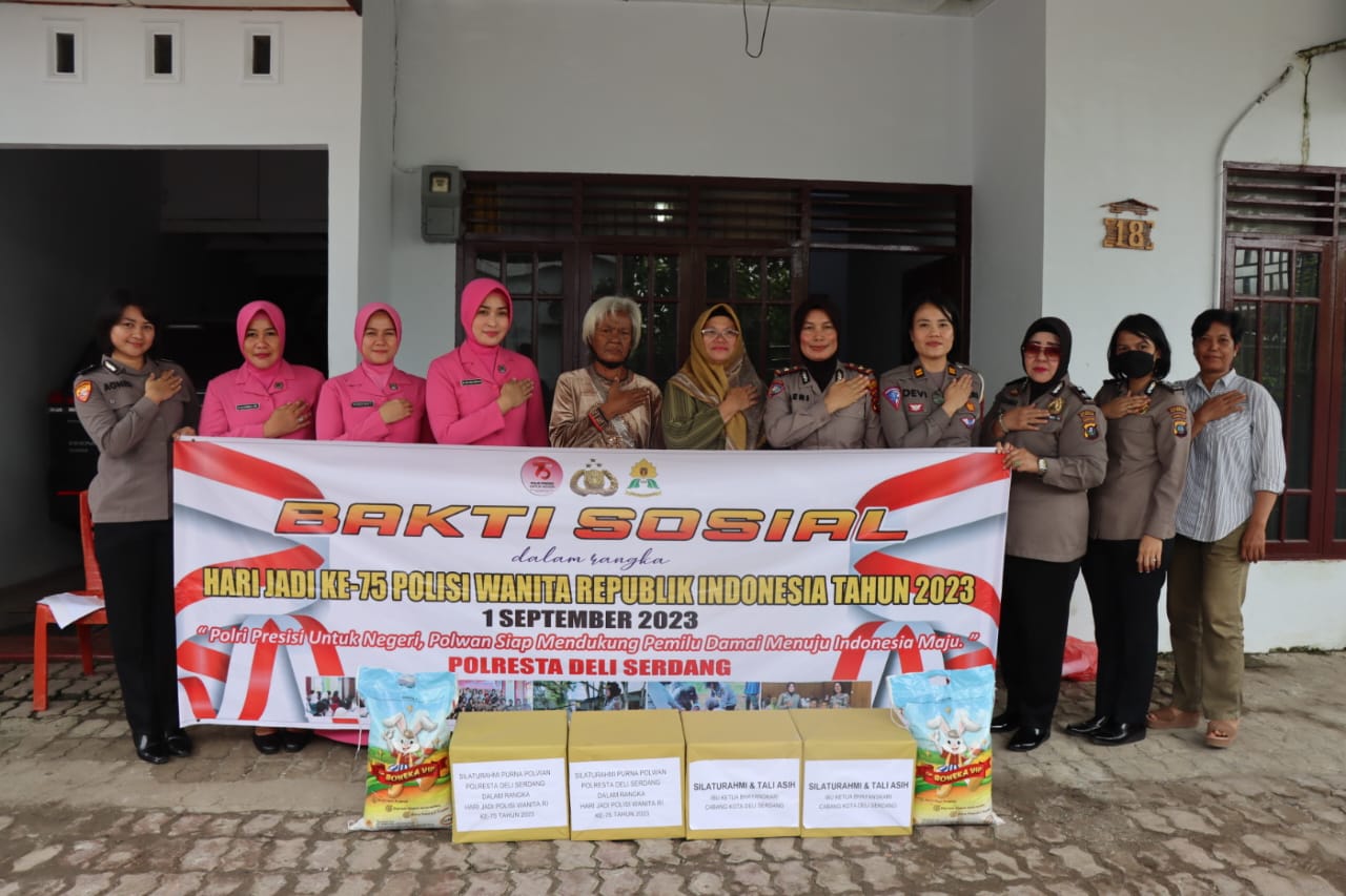 Sambut HUT Polwan Ke 75, Polwan Polresta Deli Serdang Anjangsana Ke Purnawirawan Polwan Sambut HUT Polwan Ke 75, Polwan Polresta Deli Serdang Anjangsana Ke Purnawirawan Polwan
