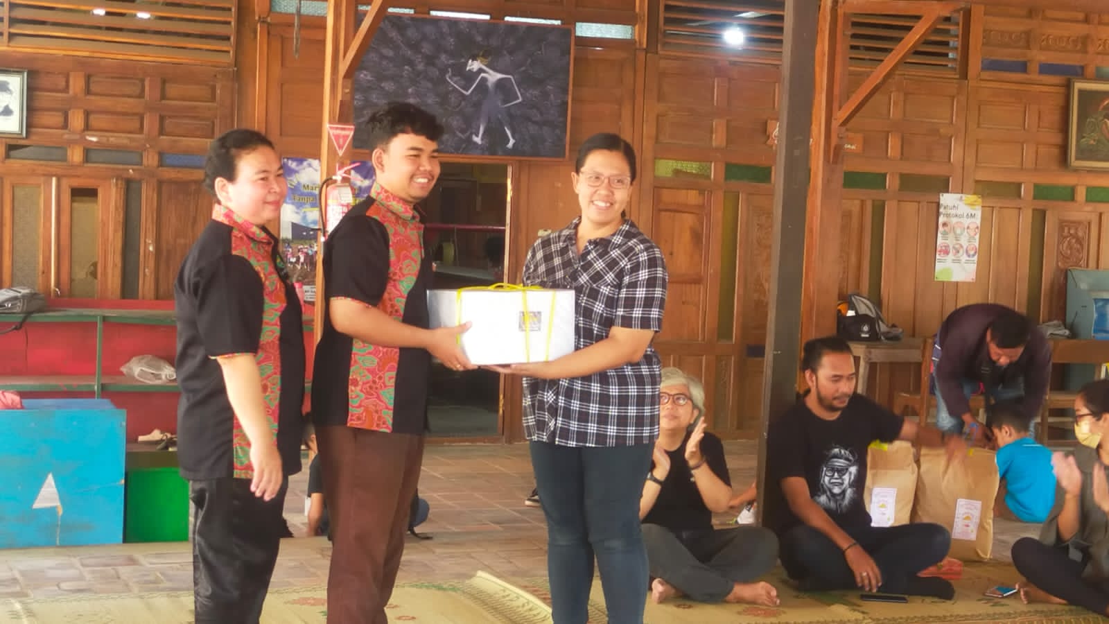 Untuk Merdeka Belajar: Guru SD Xaverius 2 Palembang Kunjungi Sekolah Eksperimental Mangunan di Yogyakarta