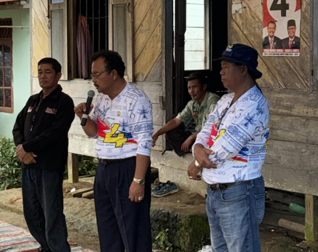 Kunjungi Desa Bukit Tinggi : Paslon No 4 Dengarkan Banyak Keluhan