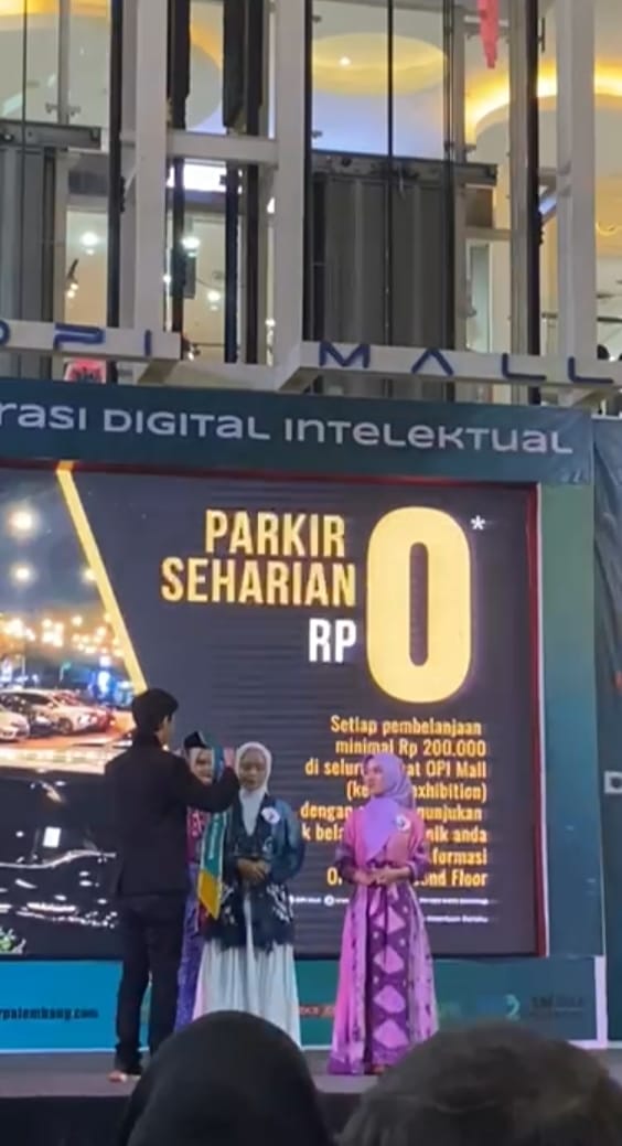 Lesti Suci Prestika Mahasiswi UBD terpilih sebagai Duta 1 GDI Sumatera Selatan 2024. Lesti Suci Prestika Mahasiswi UBD terpilih sebagai Duta 1 GDI Sumatera Selatan 2024.