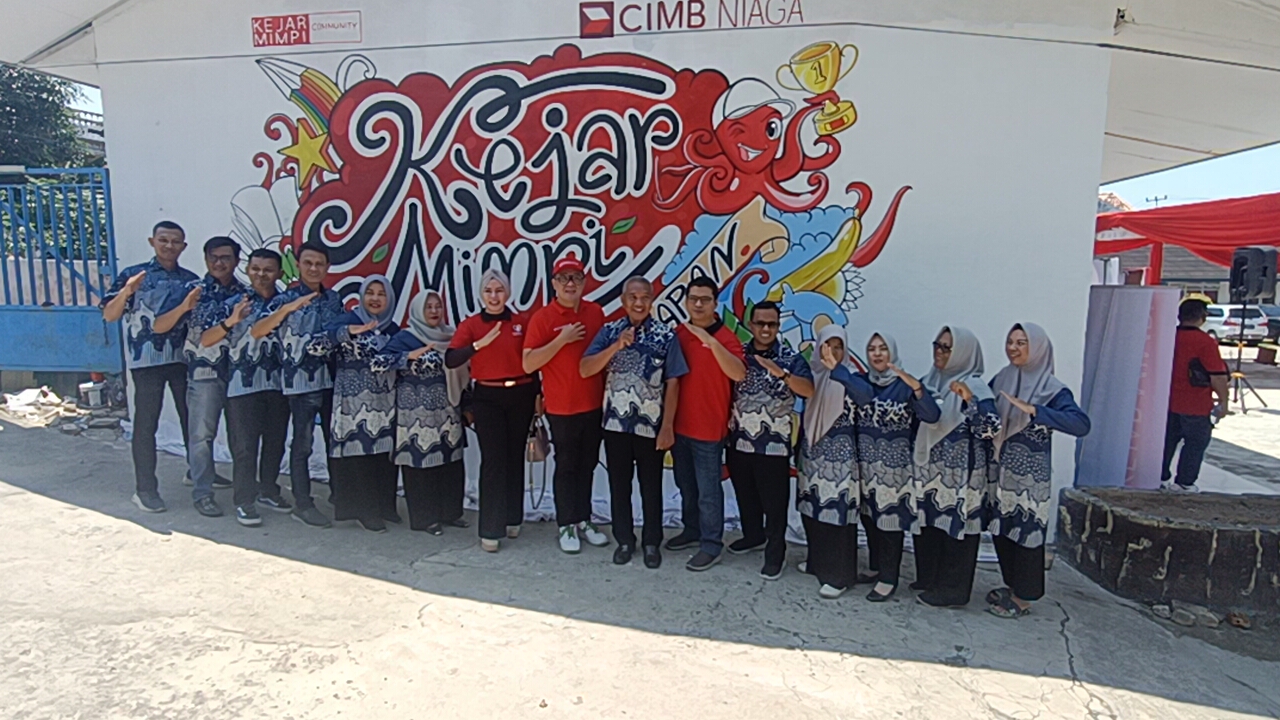 CIMB Niaga Gelar Kejar Mimpi Goes To School Serentak di 35 Sekolah di Indonesia