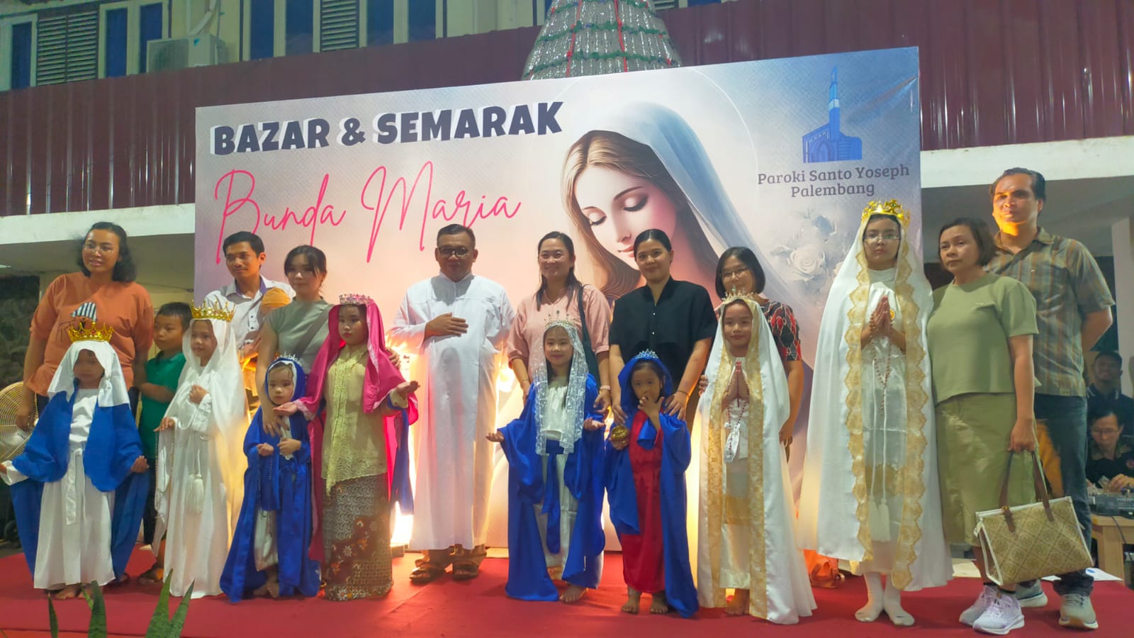 Bazar Dan Semarak Bunda Maria di Gereja St Yoseph Palembang Bazar Dan Semarak Bunda Maria di Gereja St Yoseph Palembang