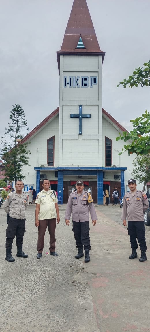 Polresta Deli Serdang Dan Polsek Jajaran Giat Pengamanan Ibadah Gereja