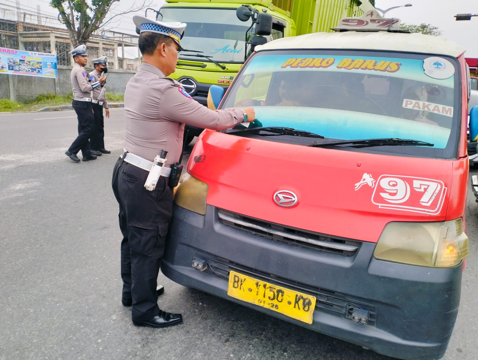 Satlantas Polresta Deli Serdang Gelar Sosialisasi Keselamatan Berlalu Lintas Dalam Operasi Keselamatan Toba-2025