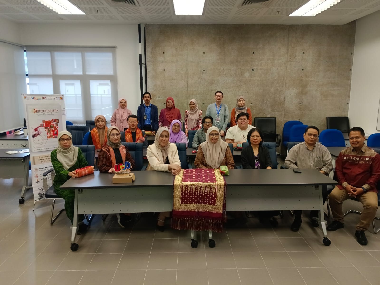 Hadirkan Sejarah Srivijaya Dengan Teknologi Imersif, UBD Gelar PKM Internasional di Malaysia