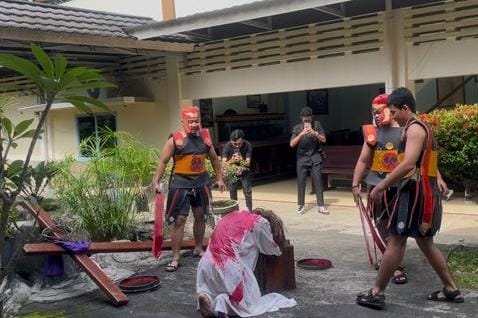Seminari Santo Paulus Palembang Laksanakan Tablo Kisah Sengsara Yesus Wafat Di Kayu Salib