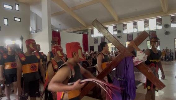 Seminari Santo Paulus Palembang Laksanakan Tablo Kisah Sengsara Yesus Wafat Di Kayu Salib