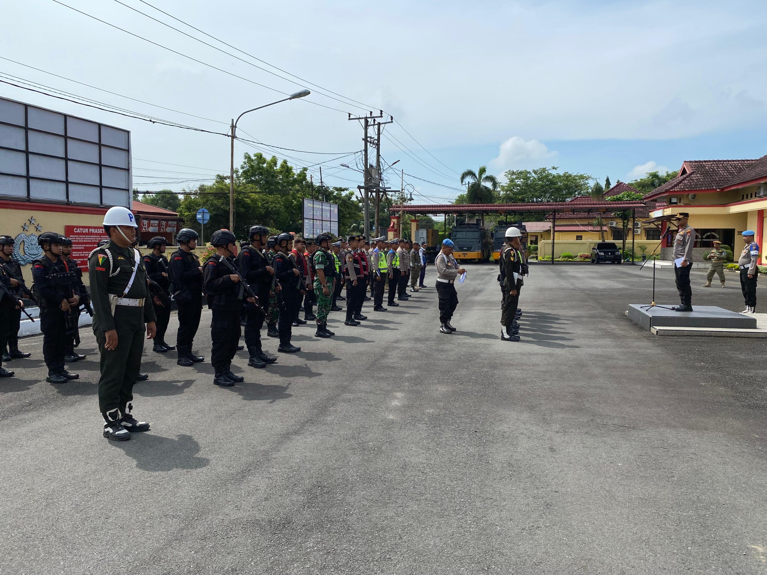 Polresta Deli Serdang Gelar Patroli Skala Besar Jelang May Day