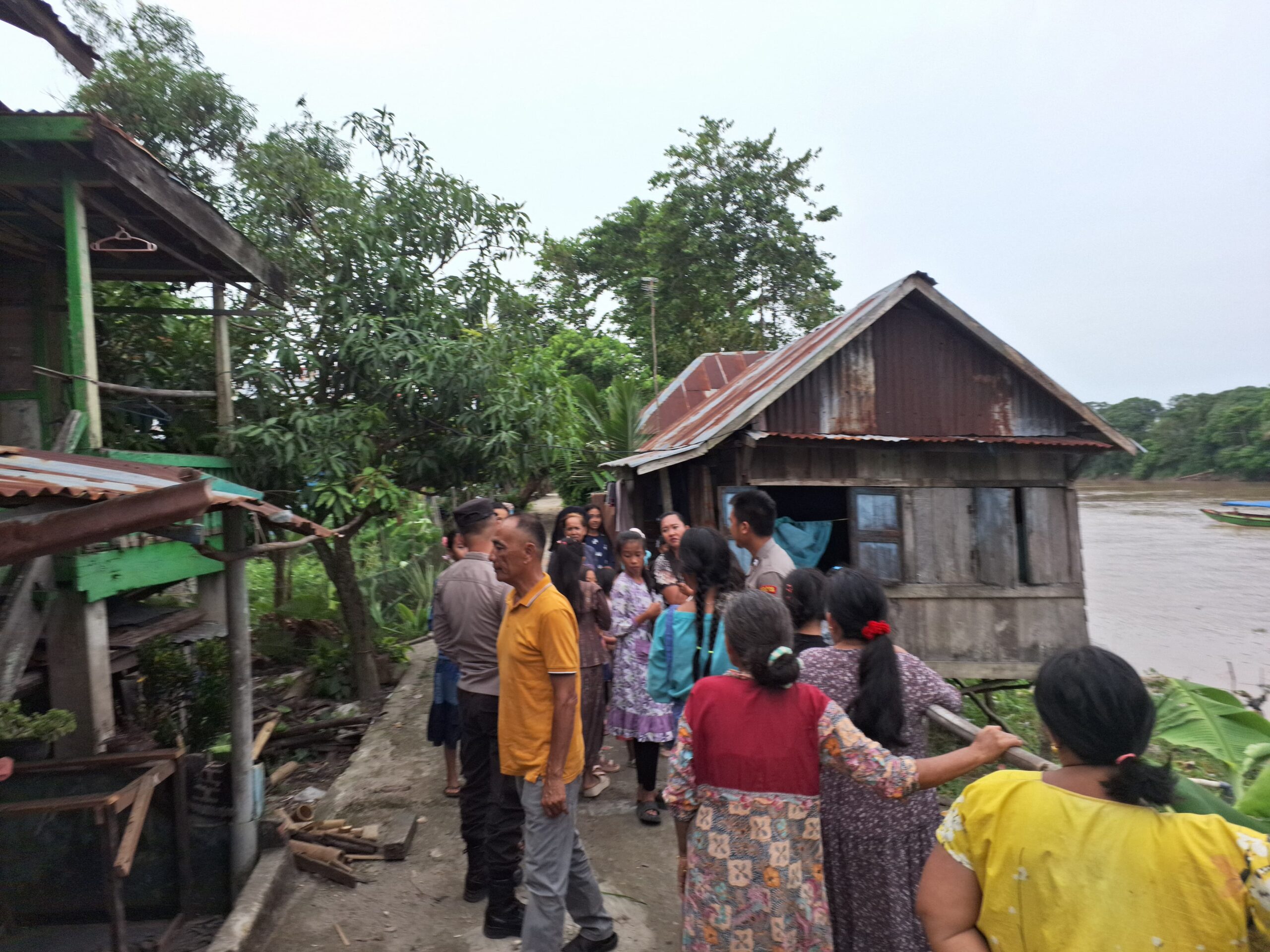 Polsek Tanjung Raja Memberi Himbauwan Munculnya Buaya di Sungai Ogan, Lokasi di Sungai Rotan