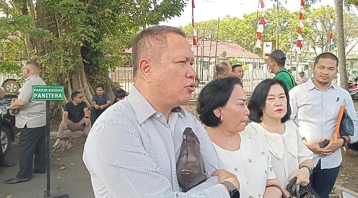 Anak Tak Tahu diri, Rebut Harta Waris Padahal Ibu Masih Sehat