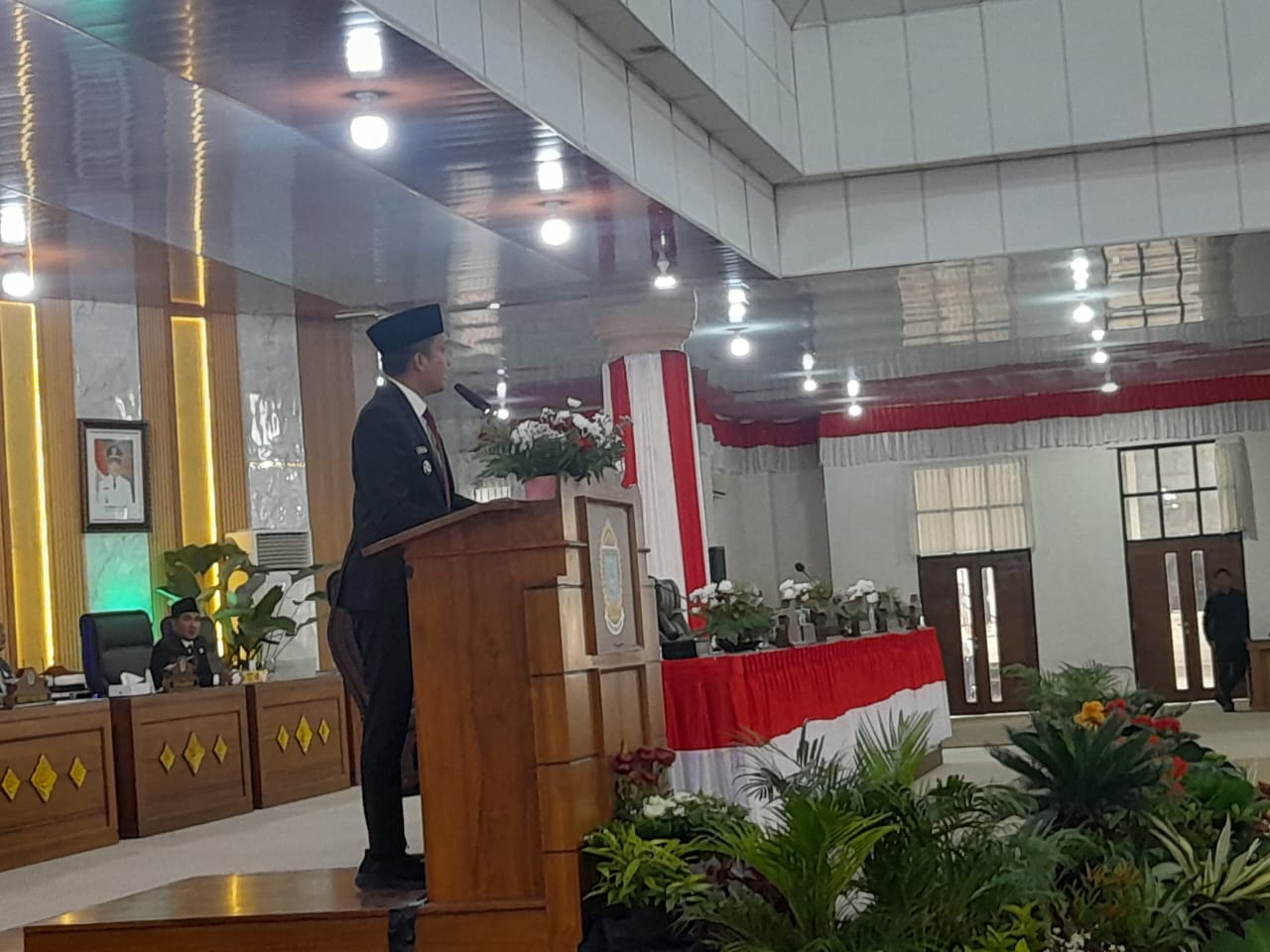 DPRD OganIlir Menggelar Rapat PariPurna XV Dalam Rangka Pembahasan Rancangan Peraturan Daera (RAPERDA)