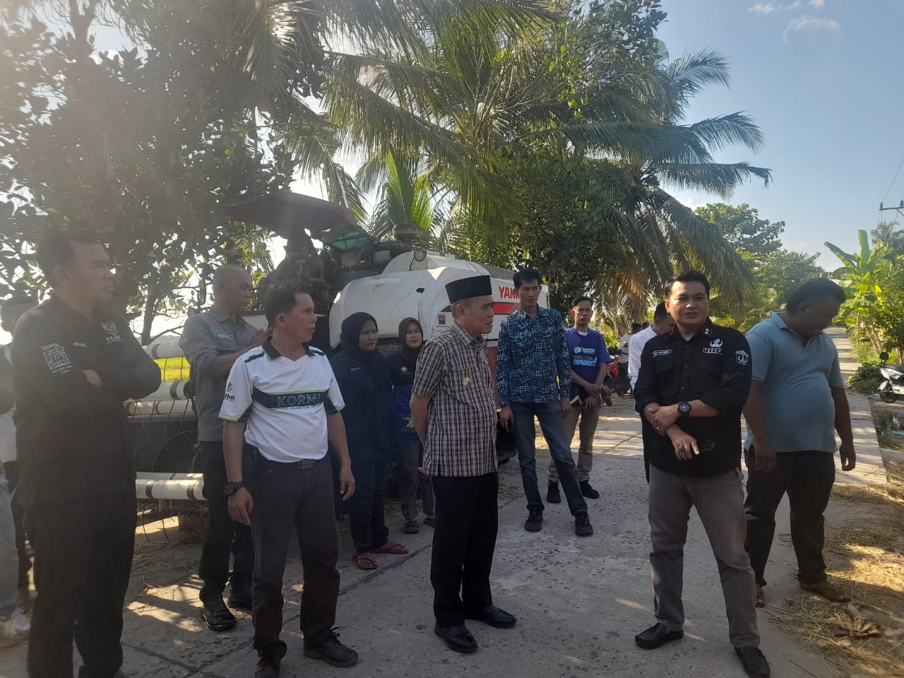 Jum' at Barokah Wabub Ardani dan Baznas Periksa 2 Rumah Warga Tidak Layak Huni Dan Kurang Mampu Jum' at Barokah Wabub Ardani dan Baznas Periksa 2 Rumah Warga Tidak Layak Huni Dan Kurang Mampu