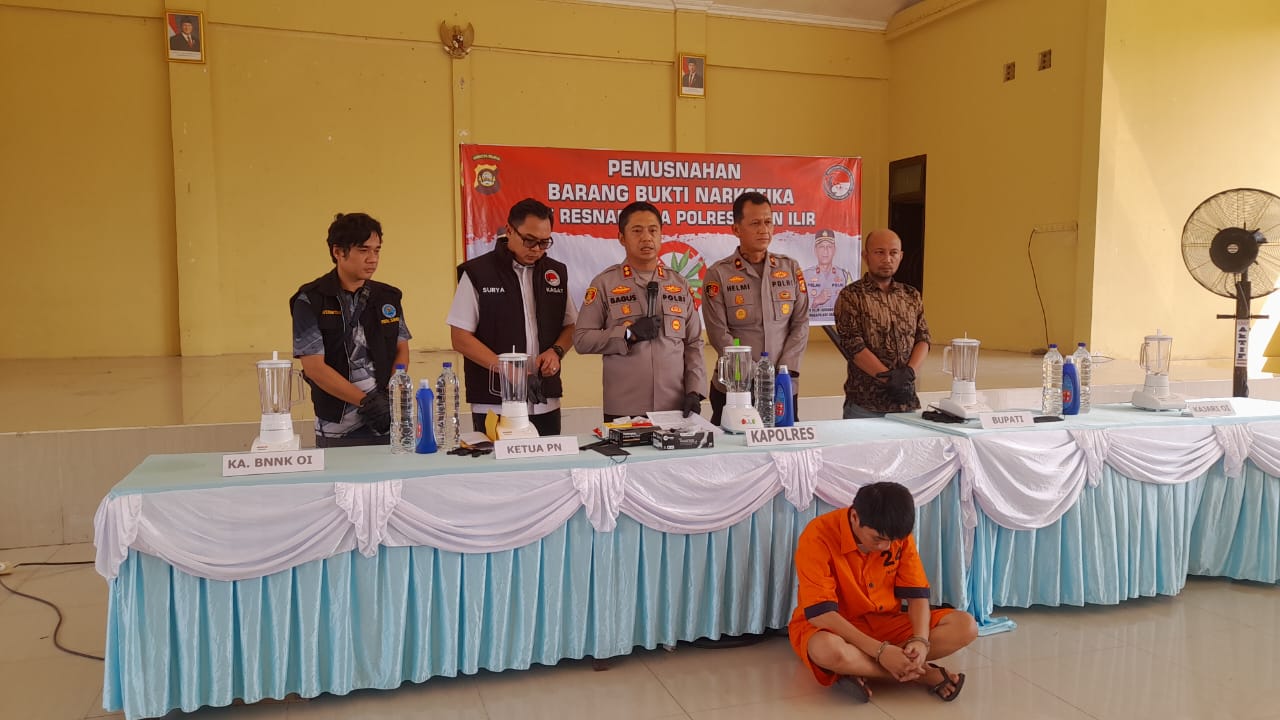 Polres Ogan Ilir Memusnahkan 10.000 butir ekstasi dan 4008,45gram Sabu-sabu Selamatkan 23.971 Jiwa Dari penyalaguna Narkotika Polres Ogan Ilir Memusnahkan 10.000 butir ekstasi dan 4008,45gram Sabu-sabu Selamatkan 23.971 Jiwa Dari penyalaguna Narkotika