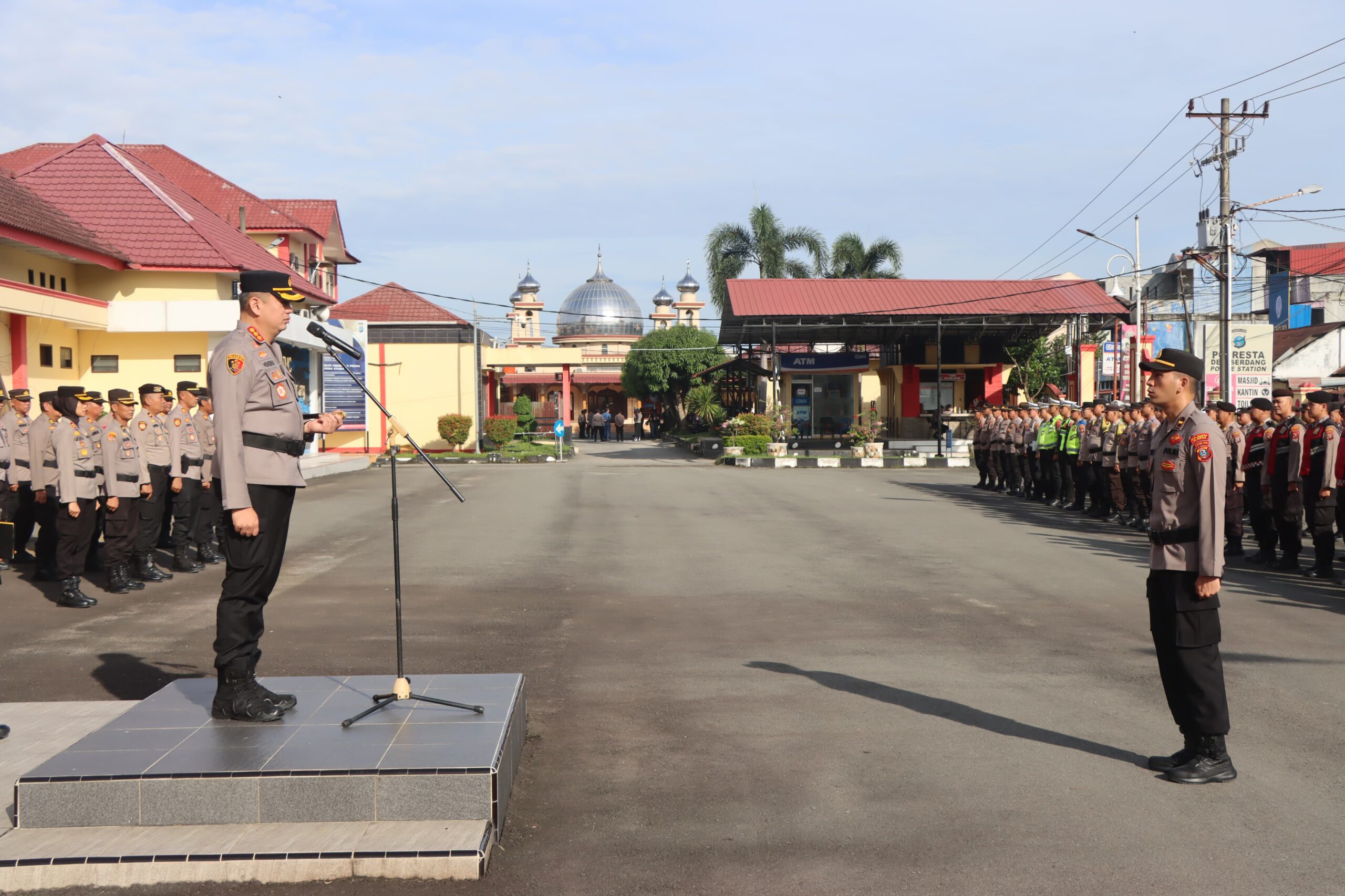 Polresta Deli Serdang Gelar Apel Launching Pamapta Dan Penyerahan Mobil Patroli