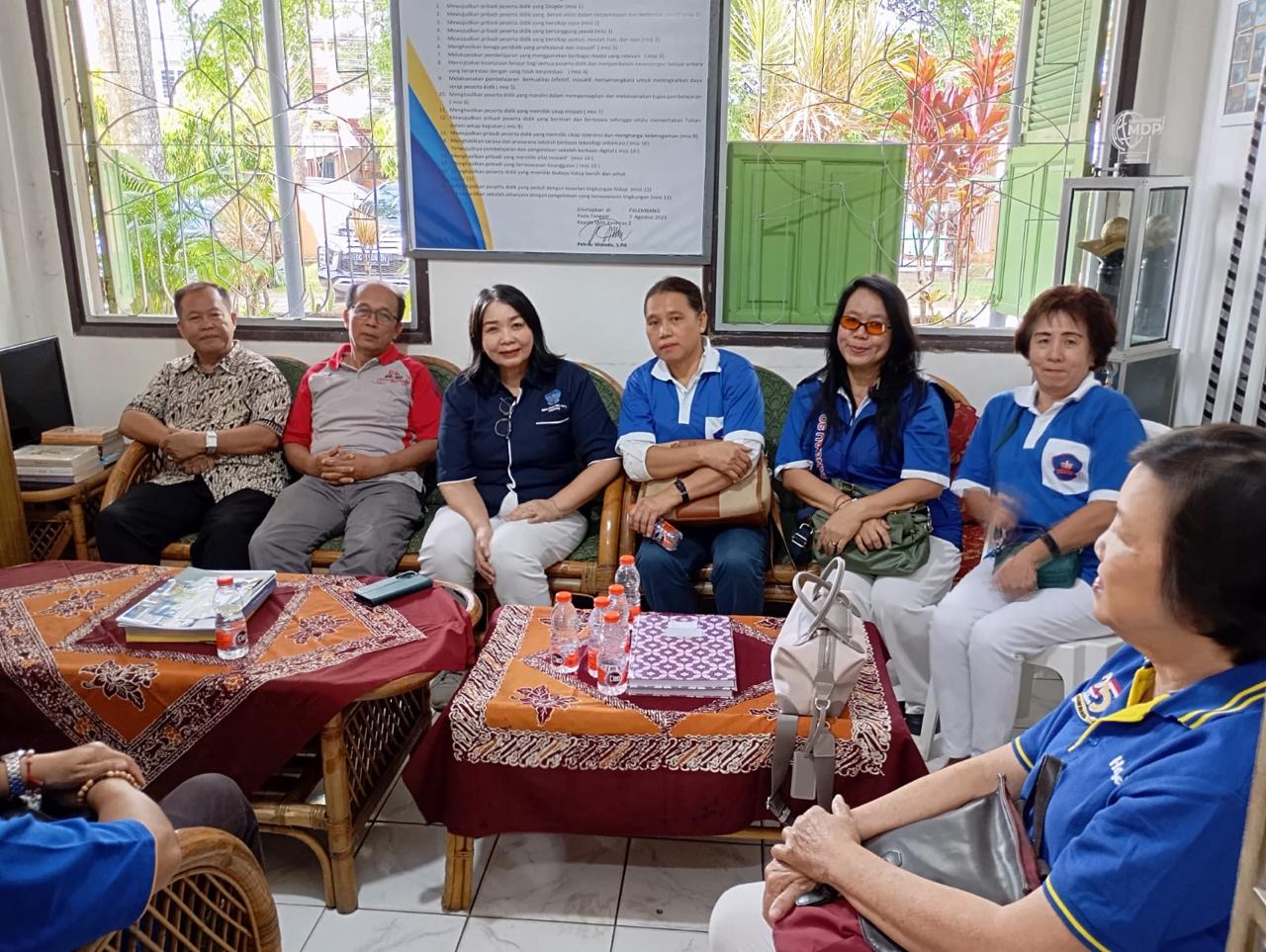 IKARIUS 2 Palembang Tebar Sukacita Melalui Aksi Sosial IKARIUS 2 Palembang Tebar Sukacita Melalui Aksi Sosial