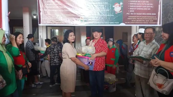 IKARIUS 2 Palembang Tebar Sukacita Melalui Aksi Sosial IKARIUS 2 Palembang Tebar Sukacita Melalui Aksi Sosial