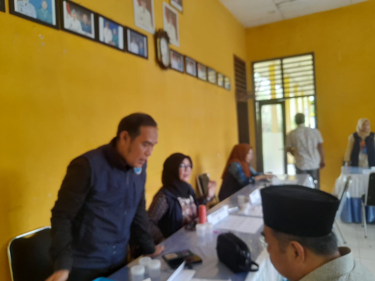 Puluhan Perangkat Desa di Kecamatan Rantaupanjang Jalani Tes Urin Massal