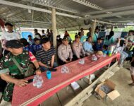 Polsek Pemulutan ogan ilir Lakukan Pengamanan Perlombaan Perahu Bidar Mini di Desa Sembadak