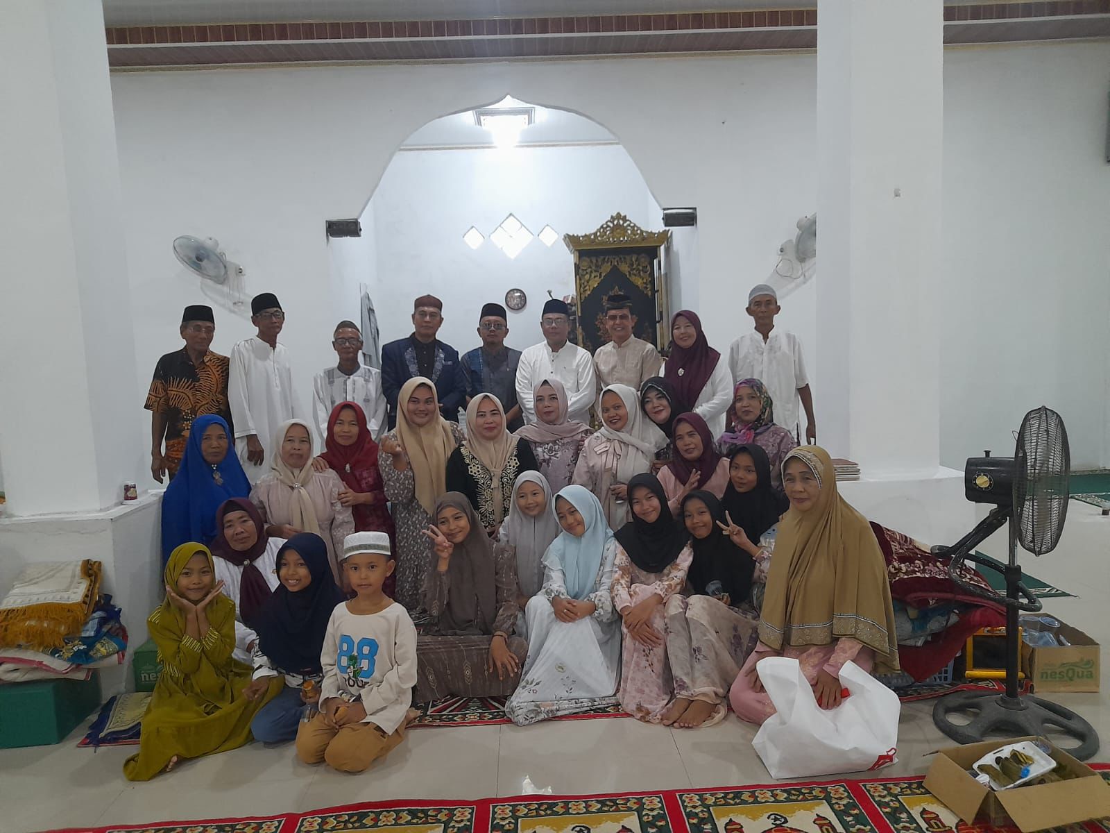 Kepaladesa Sungairotan, Sukses Peringatan Isra Mi'raj di Dua Masjid Kerjakan Dalam Satu Hari Kepaladesa Sungairotan, Sukses Peringatan Isra Mi'raj di Dua Masjid Kerjakan Dalam Satu Hari