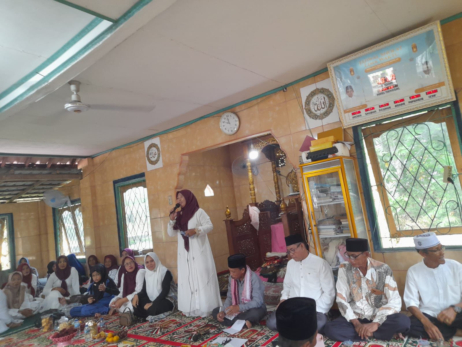 Kepaladesa Sungairotan, Sukses Peringatan Isra Mi'raj di Dua Masjid Kerjakan Dalam Satu Hari Kepaladesa Sungairotan, Sukses Peringatan Isra Mi'raj di Dua Masjid Kerjakan Dalam Satu Hari