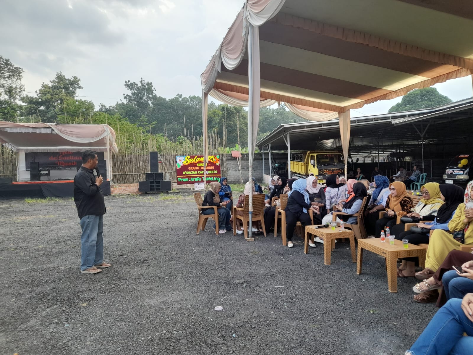 Grand OpeningTempat Nongkrong Baru di Cafe D' Sultan Cafe & Resto Grand OpeningTempat Nongkrong Baru di Cafe D' Sultan Cafe & Resto