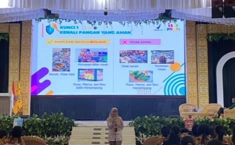 BBPOM di Palembang Bekali 500 Siswa SMP Xaverius Maria Tips Jadi Konsumen Cerdas