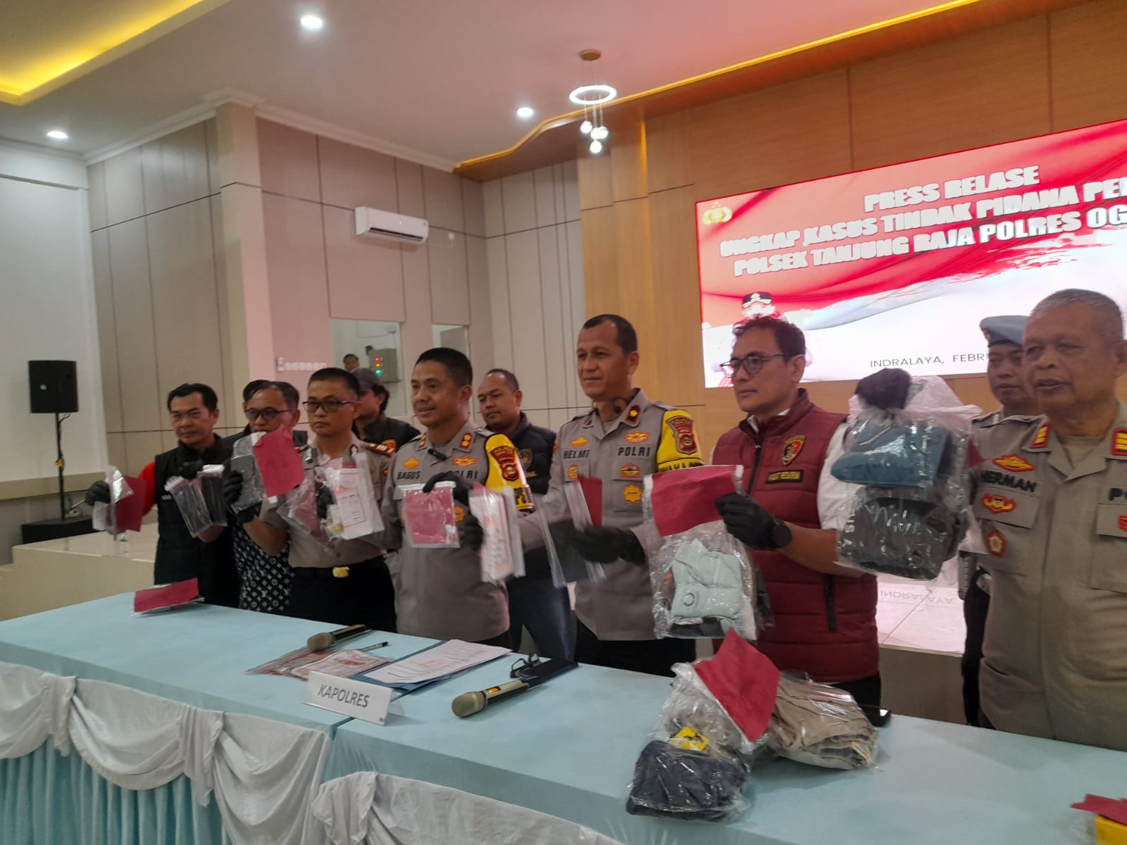 Polres Ogan Ilir Musnakan BB Narkoba 680 Gram Sabu-Sabu Dan 386 Butir Ektasi,