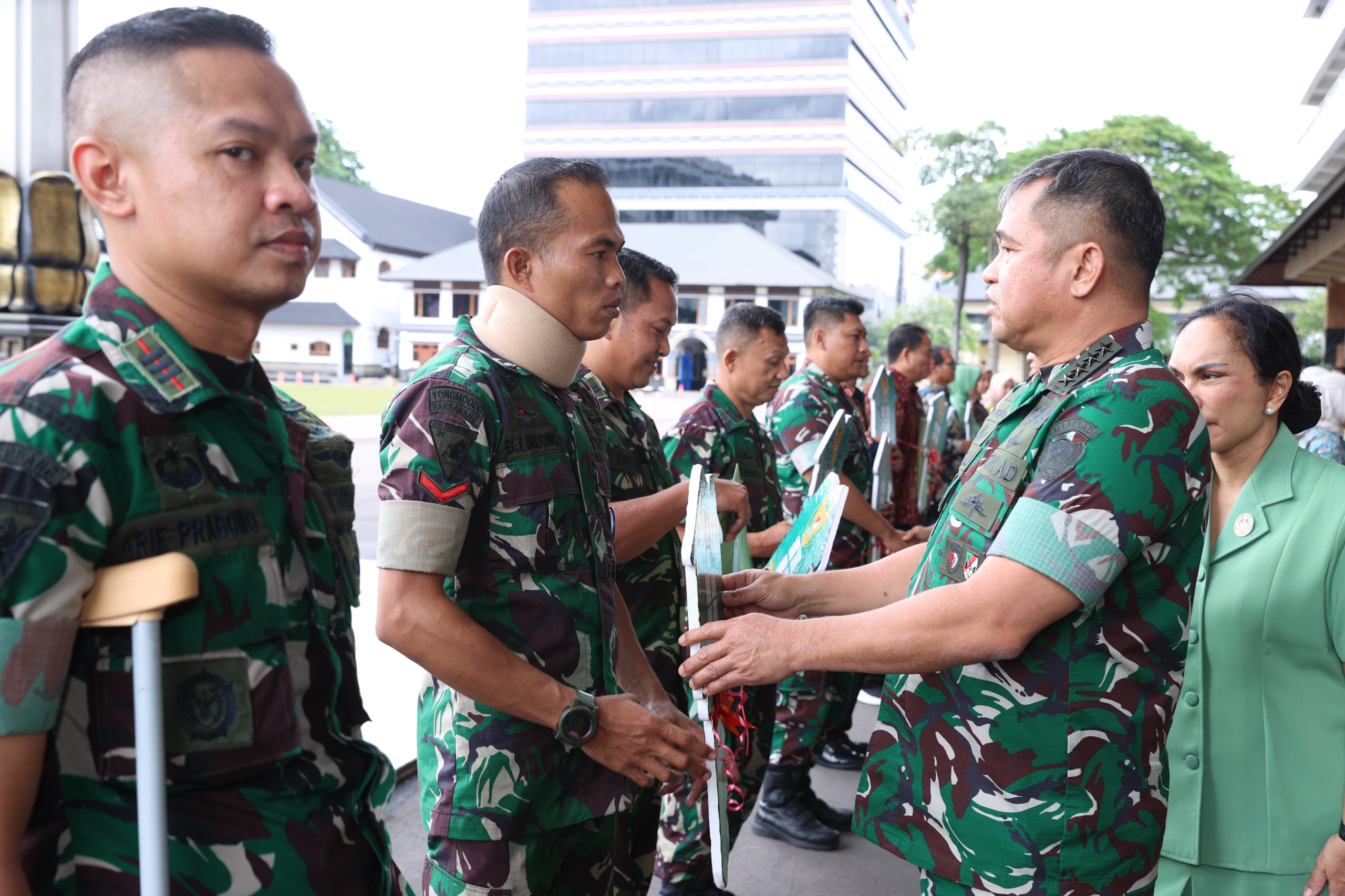 Kasad : Anda Semua Selamanya Tetap Keluarga Besar Angkatan Darat