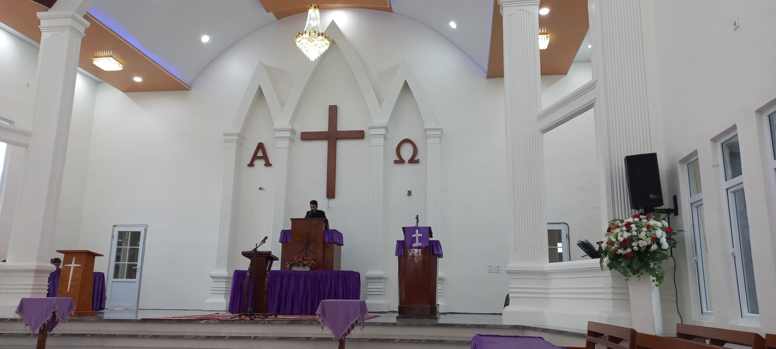 ‘Hosana’ Bergema, Jemaat Tersentuh dan Kembali ke Jalan Keselamatan