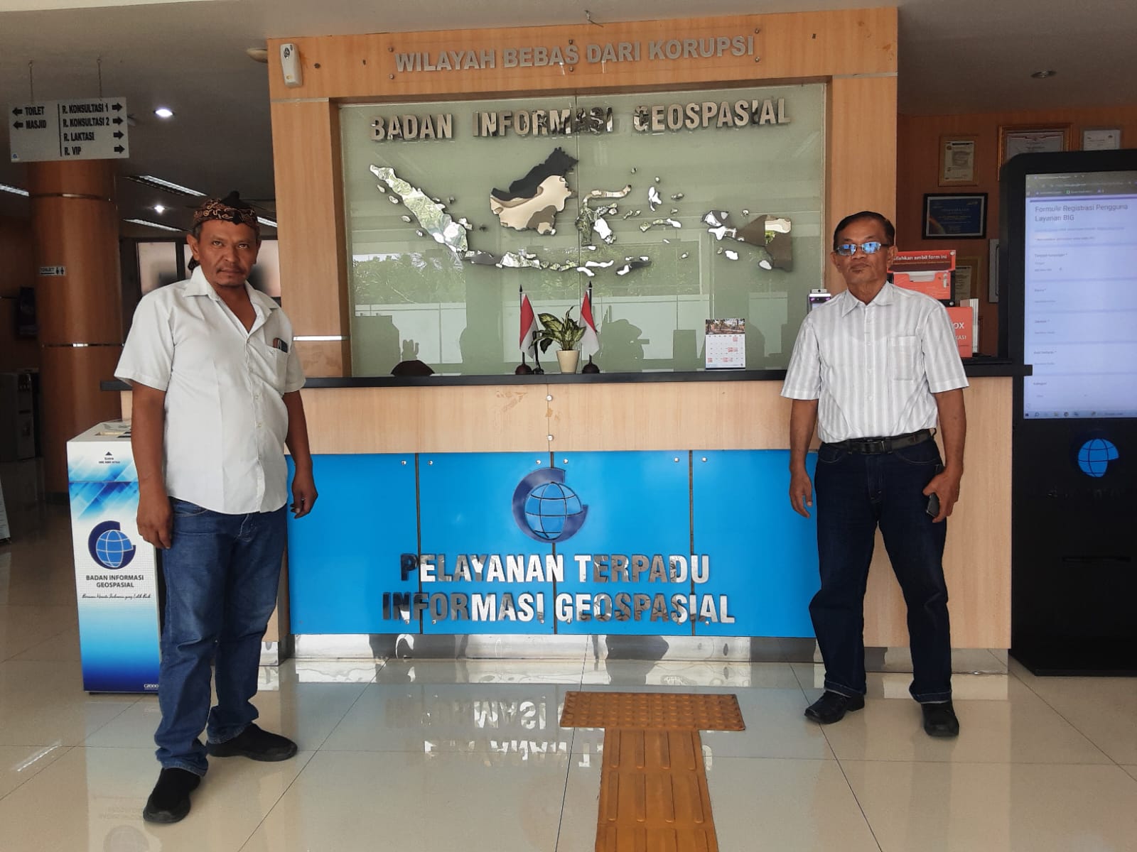 DARWIM SITANGGANG & SUDUNG SITANGGANG KUNJUNGI BADAN INFORMASI GEOSPASIAL – CIBINONG BOGOR