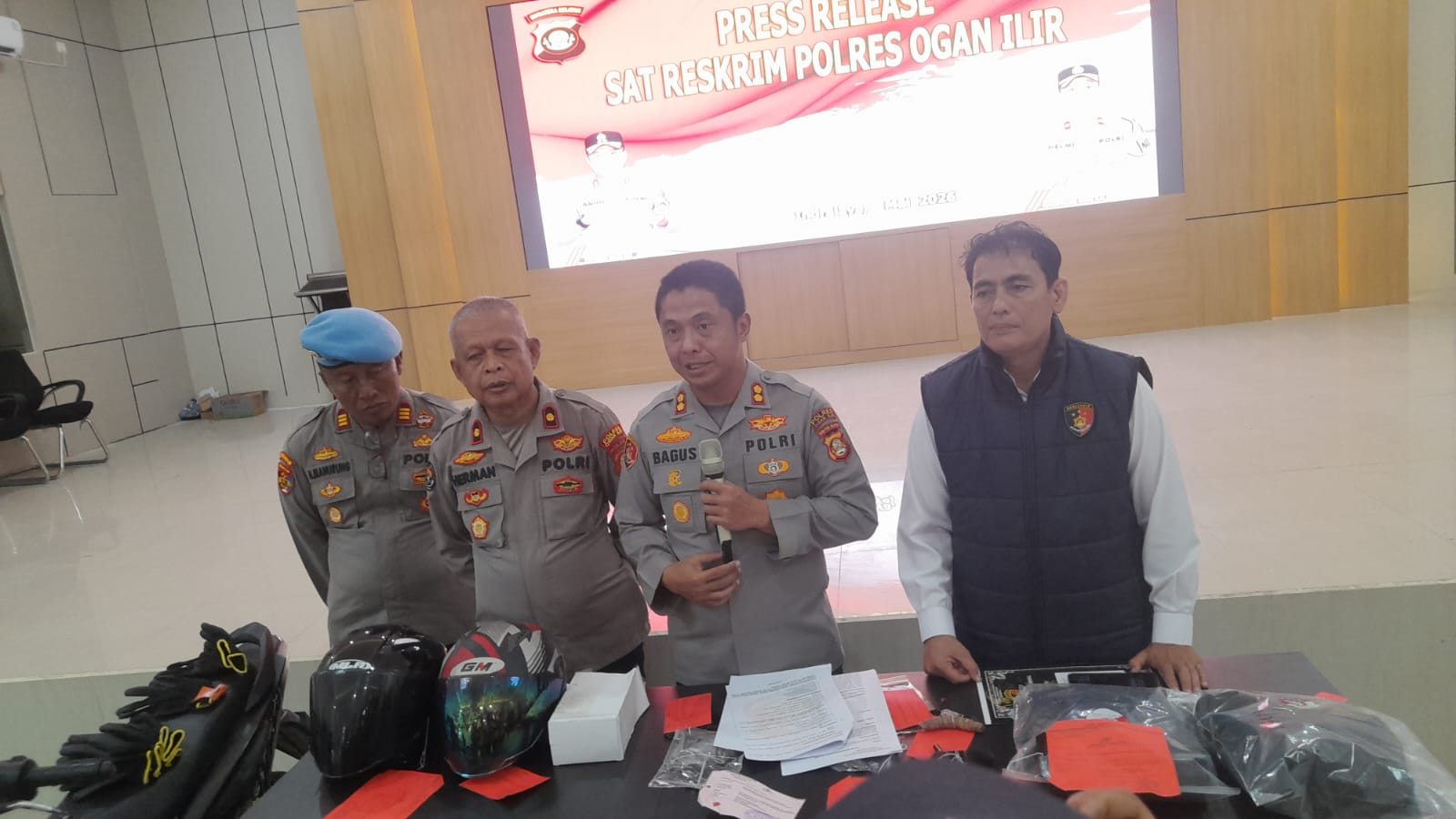 Sempat Acungkan Senpi ke Polisi, Dua Pelaku Curanmor Lintas Kabupaten Dibekuk Polres Ogan Ilir