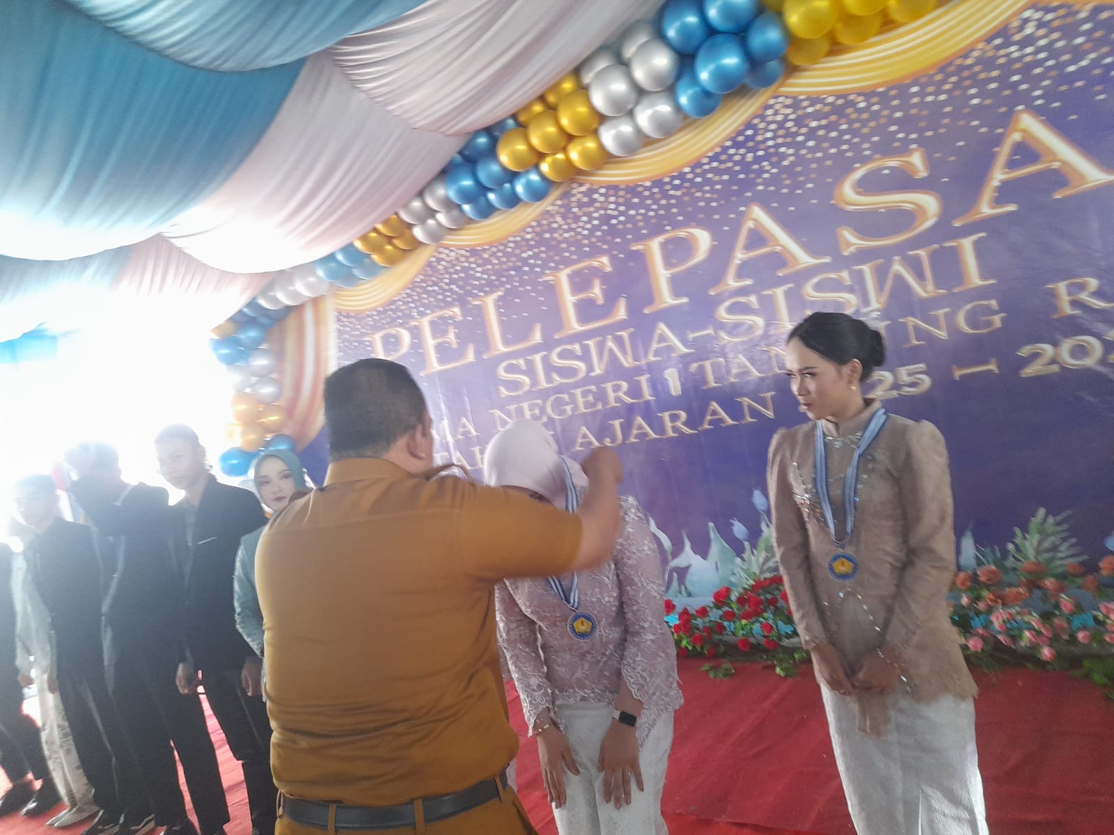 Pelepasan Siswa-Siswi Kelas Xll SMAN 1 Tanjung Raja Kabupaten Ogan Ilir,