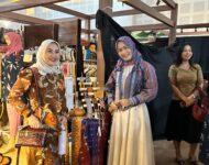 YD Strap Bag Tenun Tutup Pameran dengan Antusiasme Tinggi Dari Rombongan Persit Nusantara