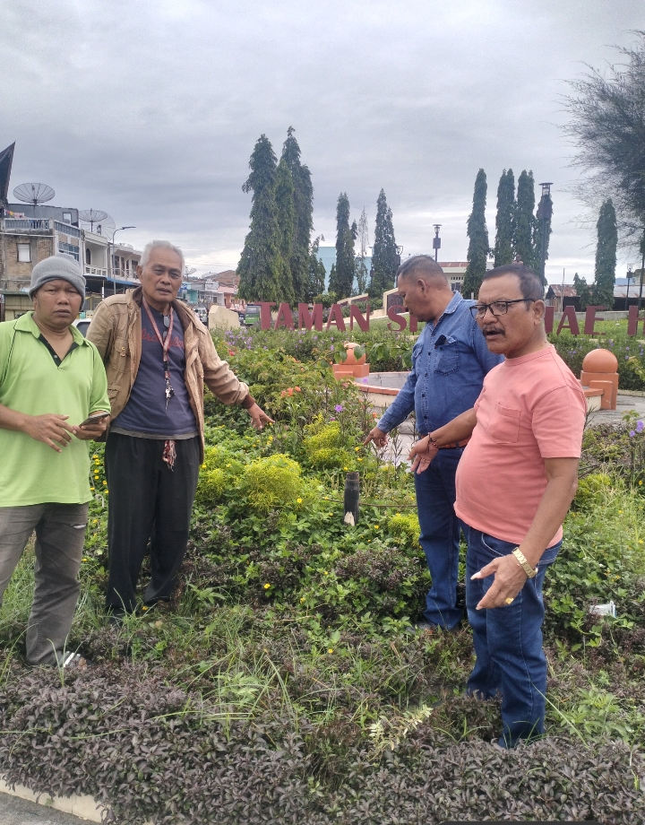VANDALISME DI TAMAN SITOLU HAE HORBO PANGURURAN, ARIFIN NAIBAHO LAPORKAN KE POLRES SAMOSIR