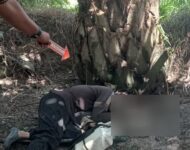 Penyetrum Ikan Ditemukan Tewas di Kebun Sawit
