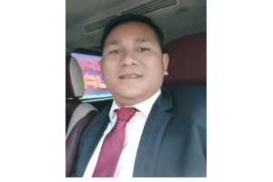 Ketua DPD HBB Sumut Tomson Marisi Parapat SH, kritik Presiden Joko Widodo terkait penyesuaian kenaikan harga Bahan Bakar Minyak (BBM).