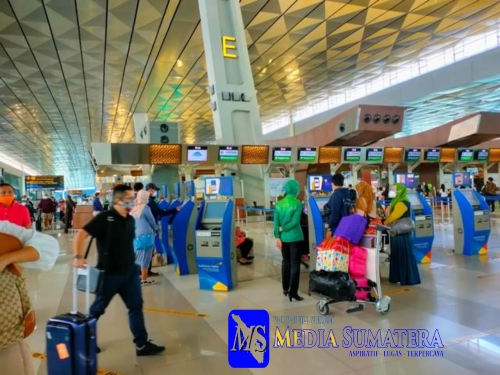 Pemerintah Batal Berlakukan PPKM Level 3 Seluruh Indonesia